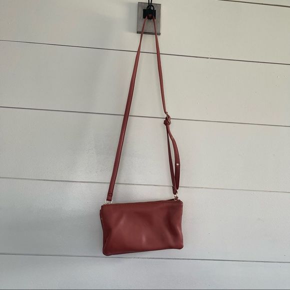 Matt & Nat Triple 3 Zip Vegan Leather Crossbody Bag - Picture 6 of 13